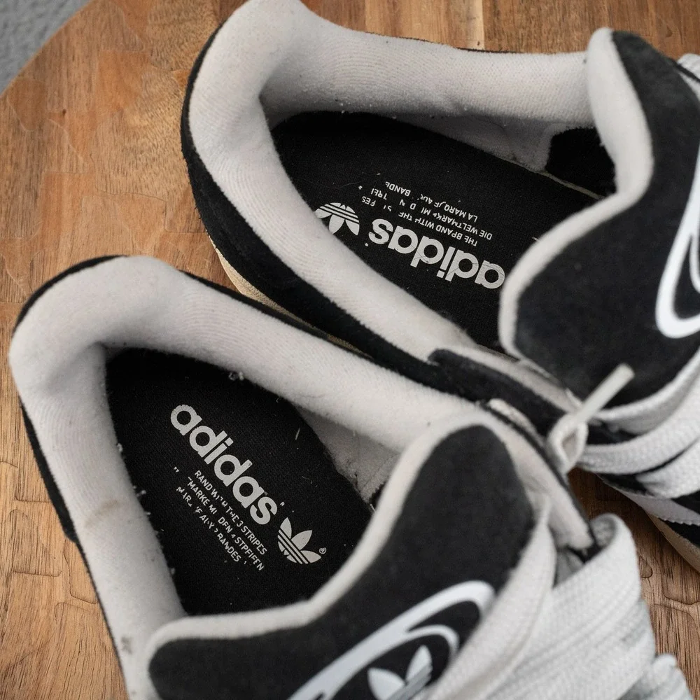 Size 11.5  Adidas Campus 00s 
